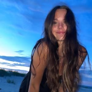 Meet your Posher, Mattison